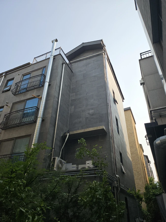 영통 건물 노후 우수관 교체