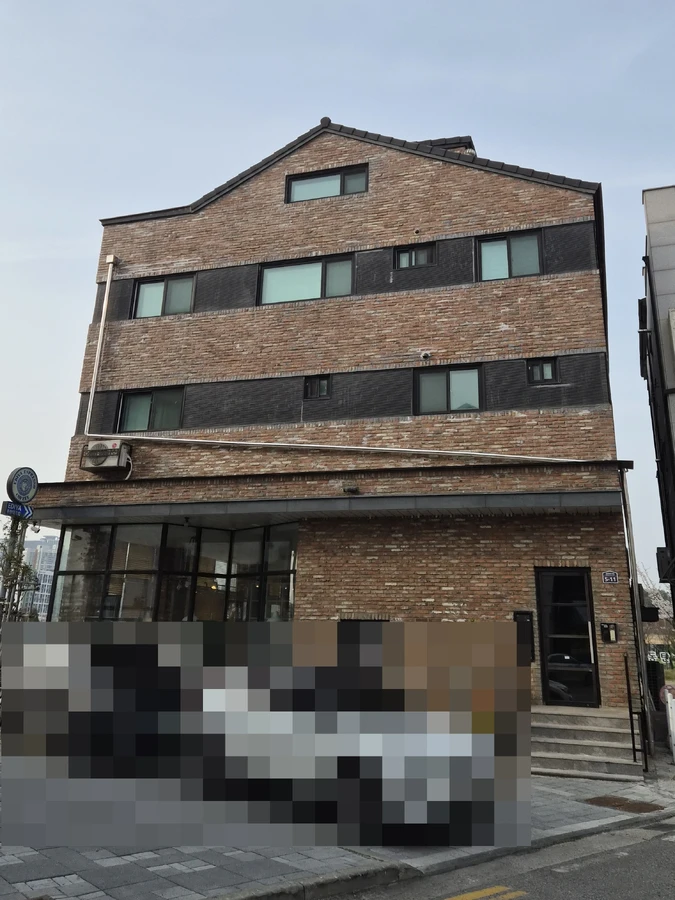 다가구 주택 외벽 배수관 누수 보수
